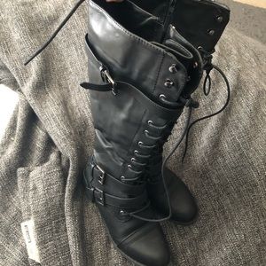 SIZE 7 black combat high boots